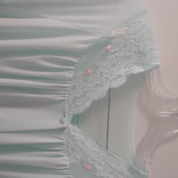 Shadowline Aqua Robe - Picture 2 of 5